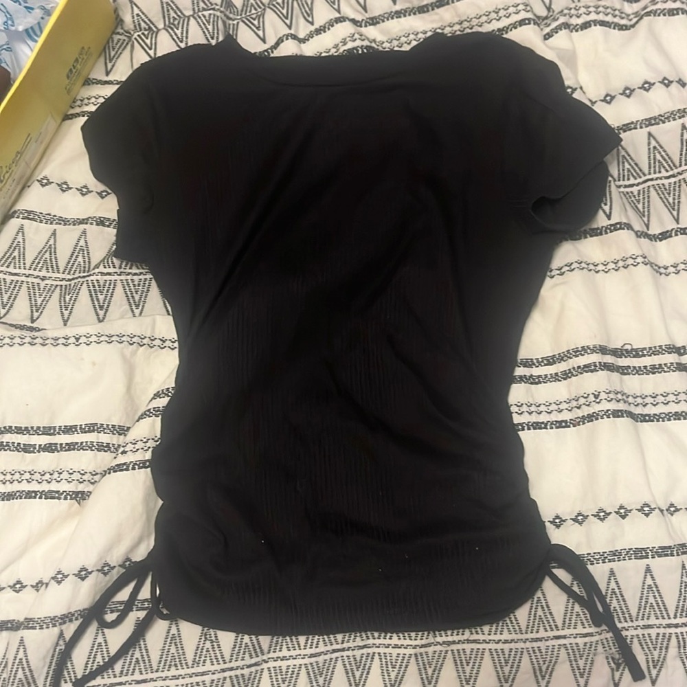 cropped tie down